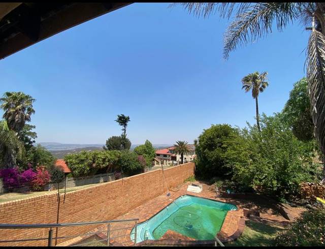 5 BEDROOM HOUSE FOR SALE IN GLENVISTA